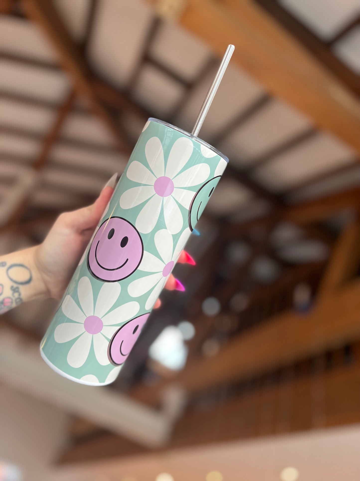 Retro smiley tumbler